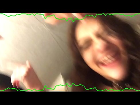 ❤️ שני תחתוני רגש ברונטיות סקסיות נשארות ממזרות, כלבה מוזרה ❤❌ פורנו ב-iw.porn-evooli.ru ❌